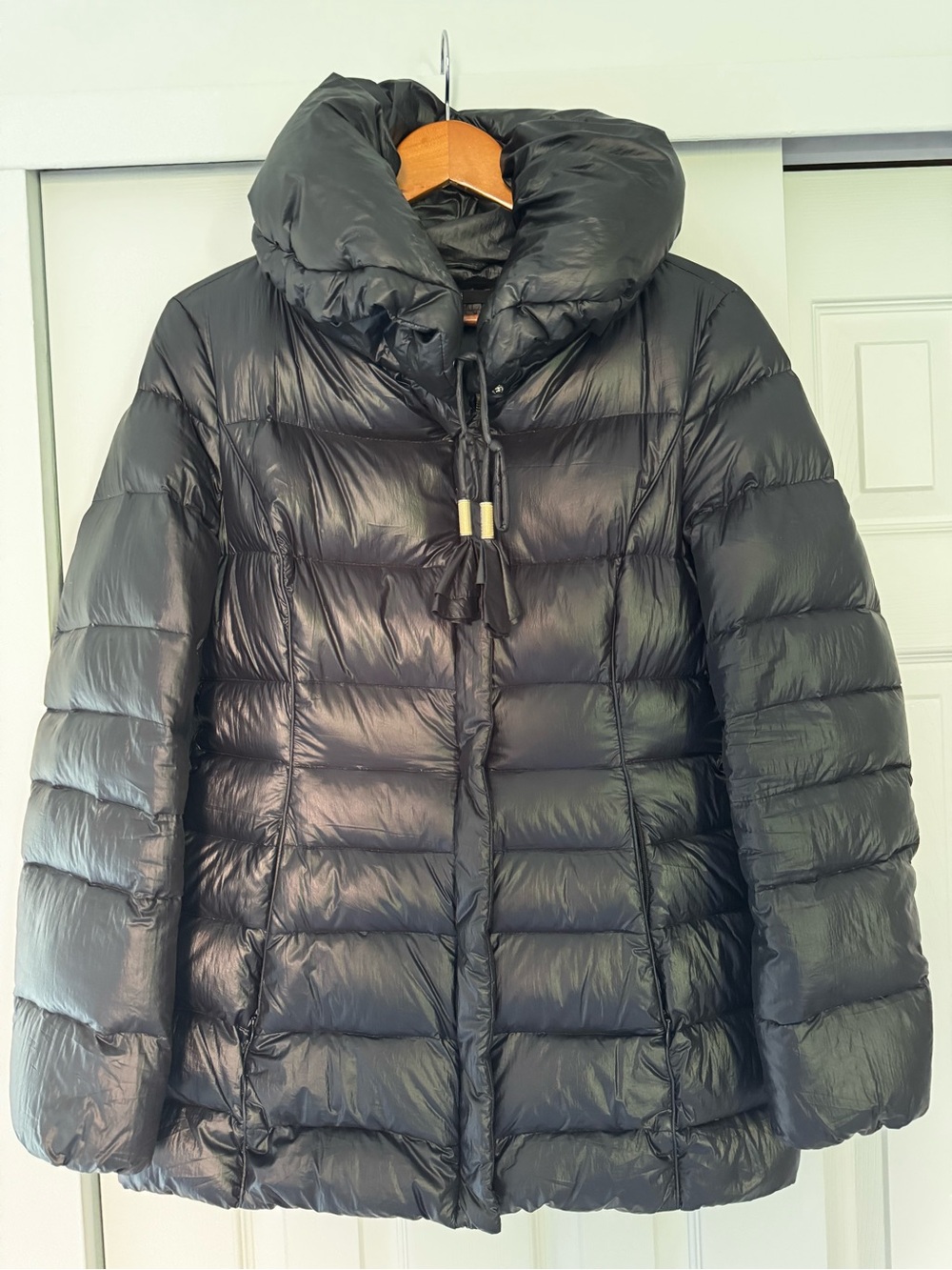 BOSS Hugo Boss Black Down Puffer Jacket Oversized Collar – US 6